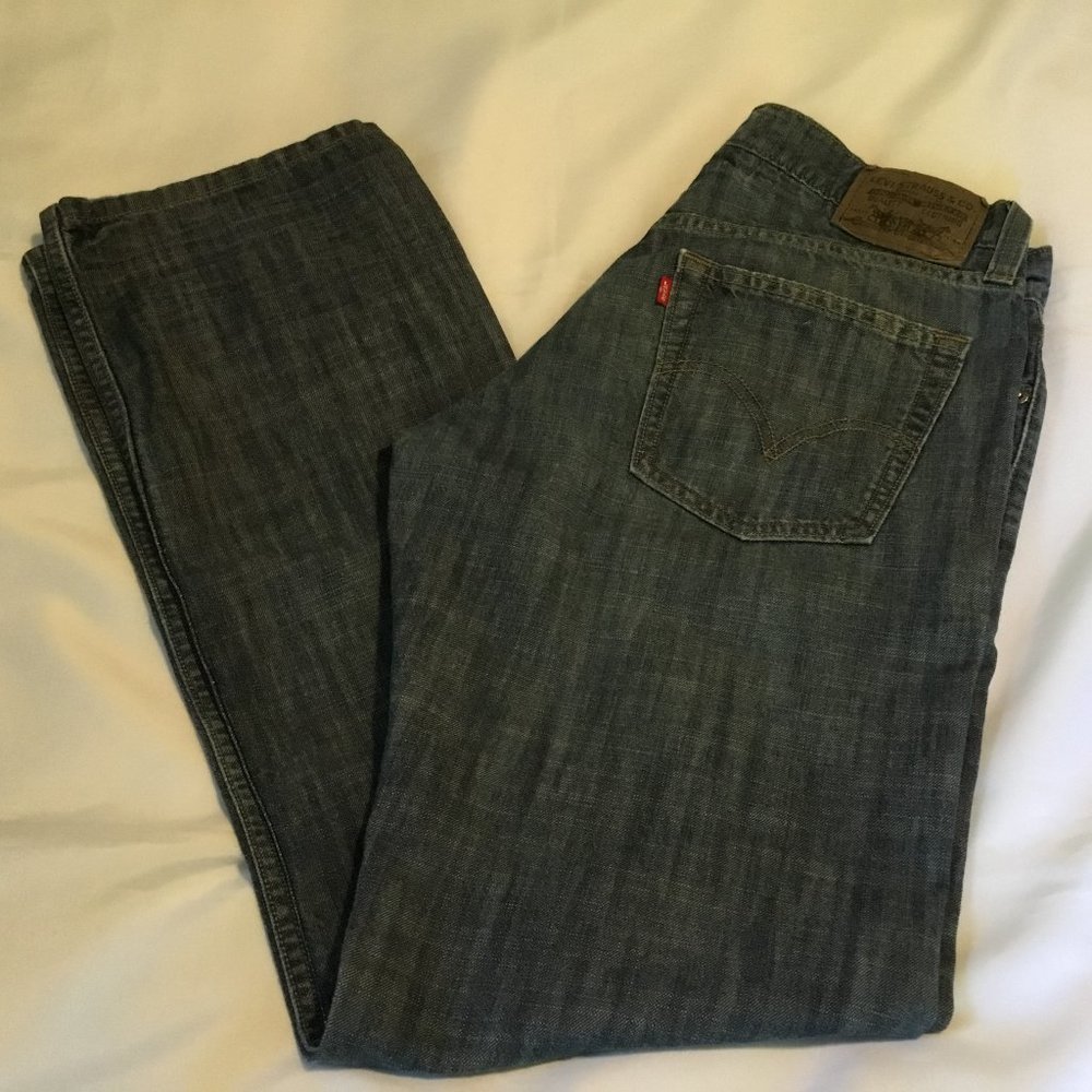 Levi's 514 Slim Straight Jeans Blue Size 34x32 Medium Wash Excellent Condition